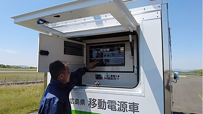 発電機車 E-dash 車輌後部小扉